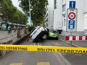 MEHR LESEN